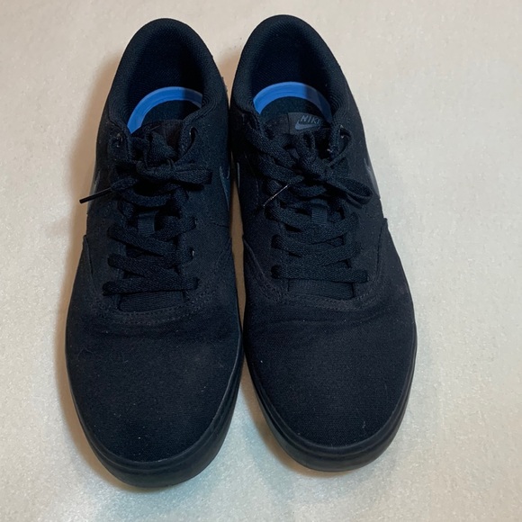 NIKE SB Charge Mens Sz 12 Pre-owned - Picture 1 of 6